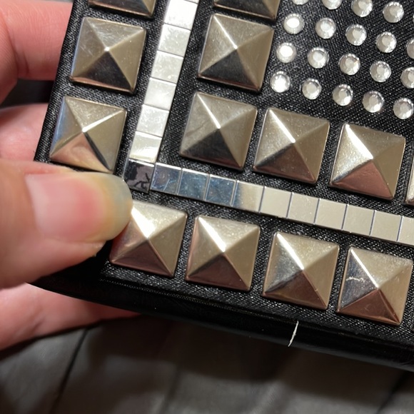 Beautiful studded bling crossbody clutch - Picture 3 of 7